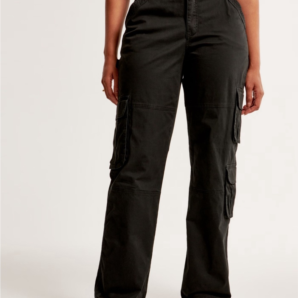 Abercrombie & Fitch Curve Love Relaxed Cargo Pants - Black - Size 31 Regular